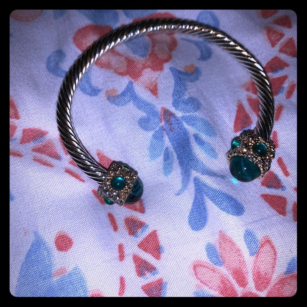 beautiful bracelet!